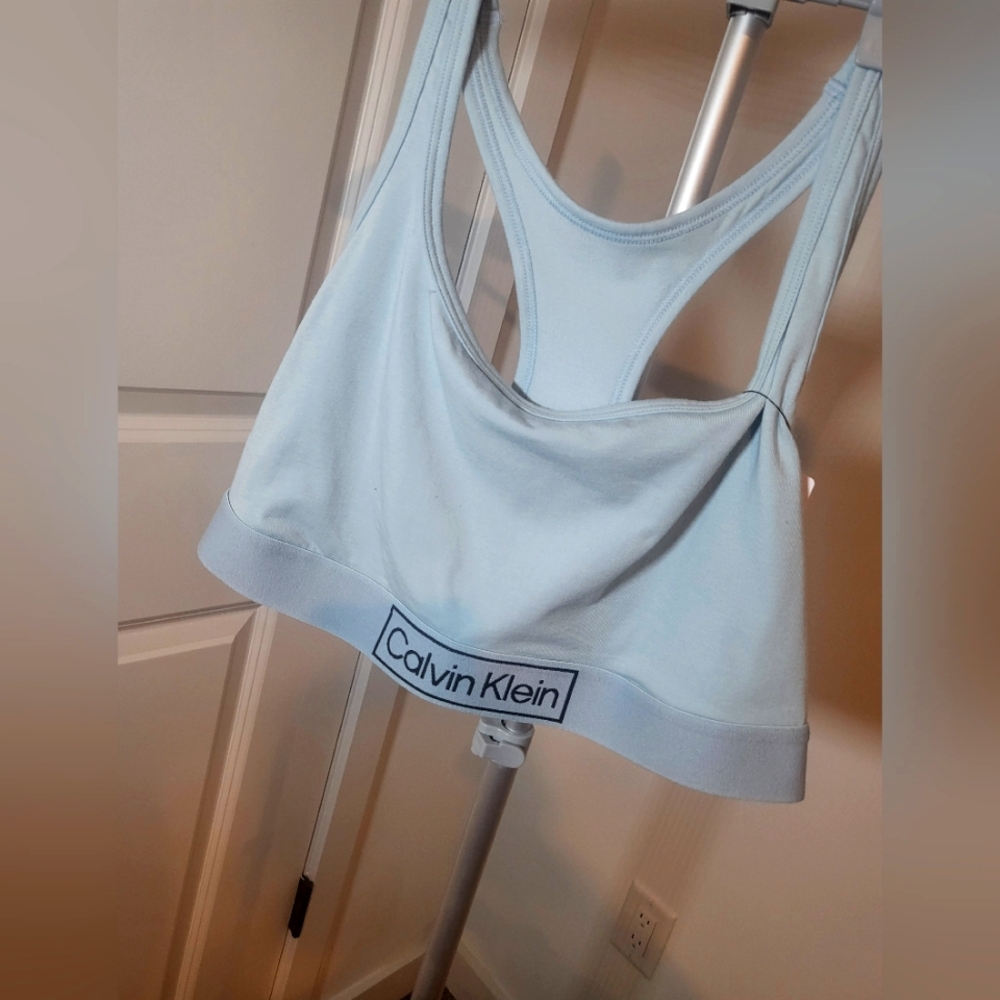 NWT CALVIN KLEIN